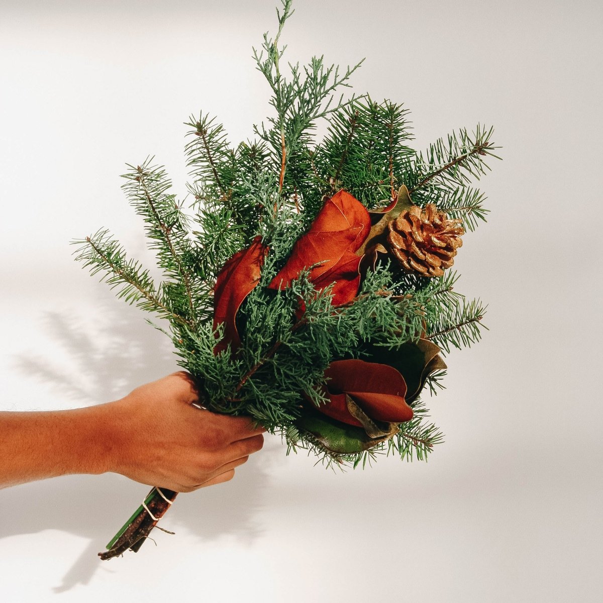 Premium Magnolia Holiday Bouquet - Fresh Cut Arrangement - LandscapeDirect